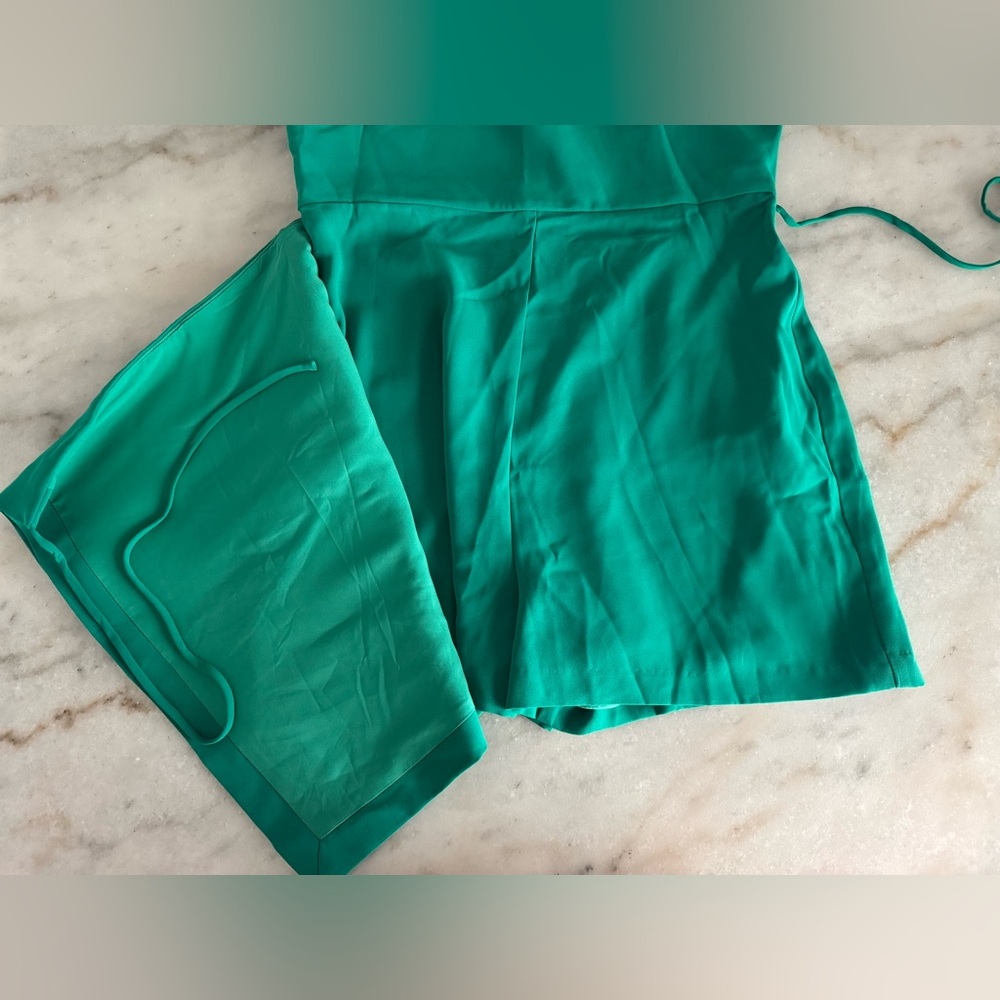 NWT-X Revolve Reed Romper - Picture 9 of 11